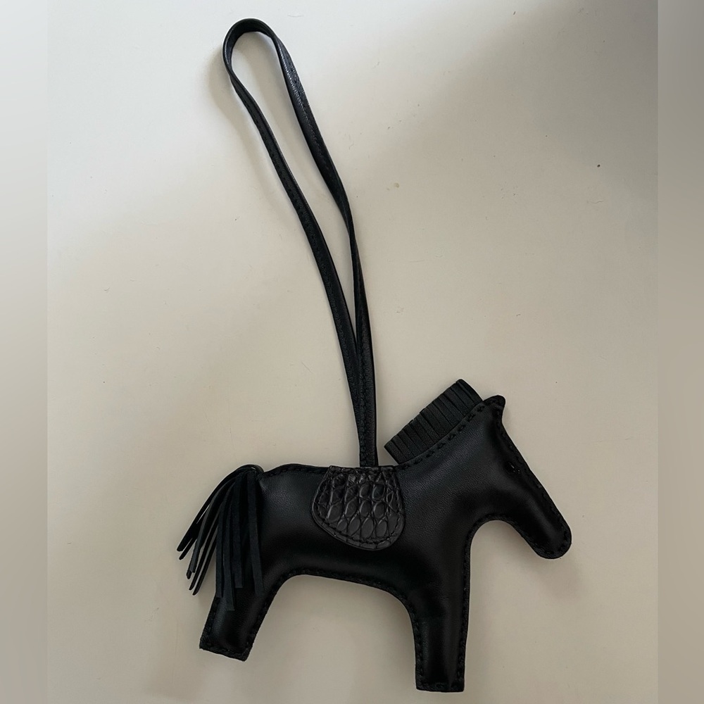 ***SOLD***
Hermes Rodeo So Black Touch Alligator